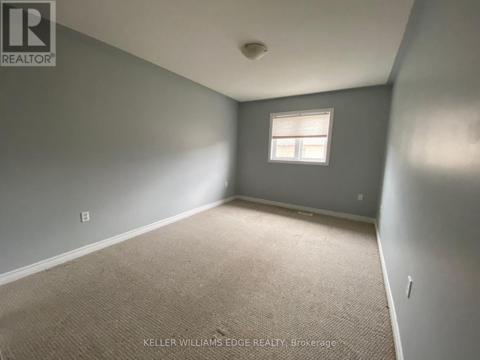 90 BLOOM CRESCENT, Hamilton — photo 12