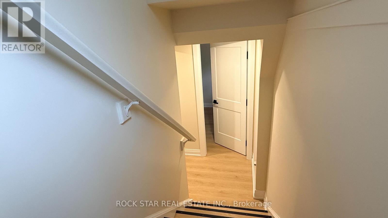 BSMT - 23 STANLEY STREET, St. Catharines (Vine/Linwell) — photo 2