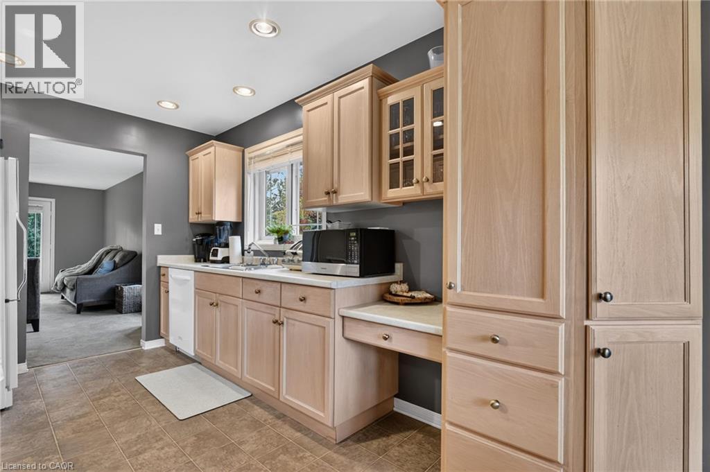 13 Barton Street — photo 14