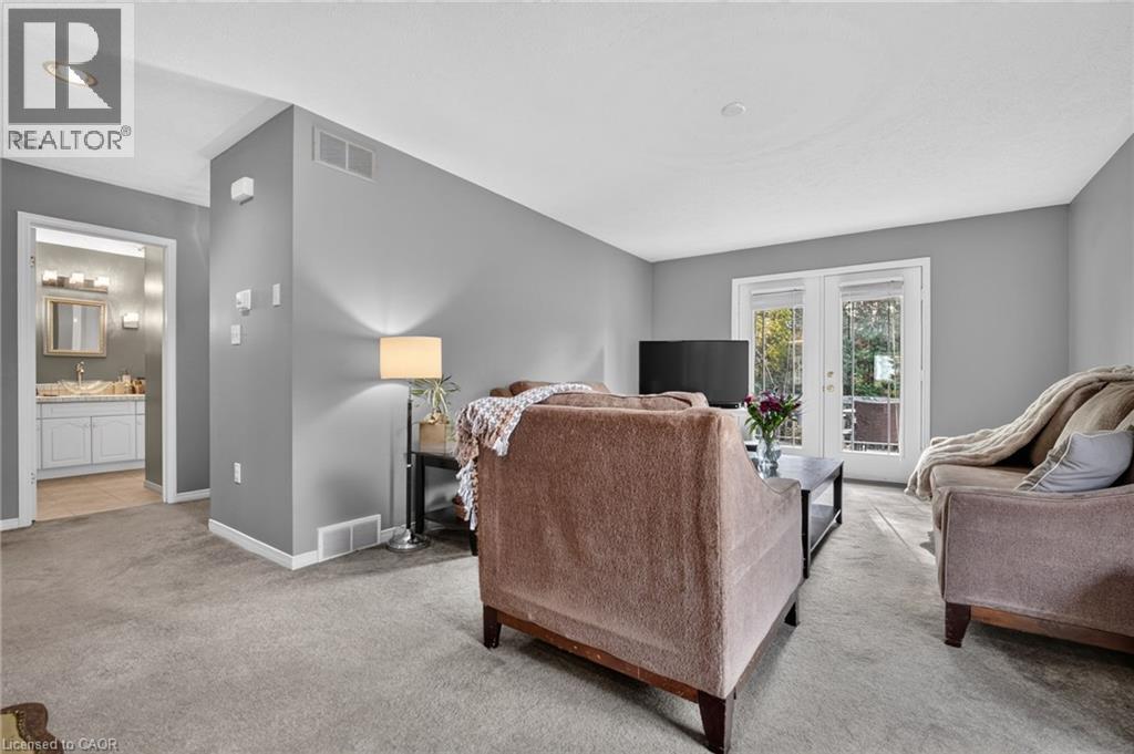 13 Barton Street — photo 18