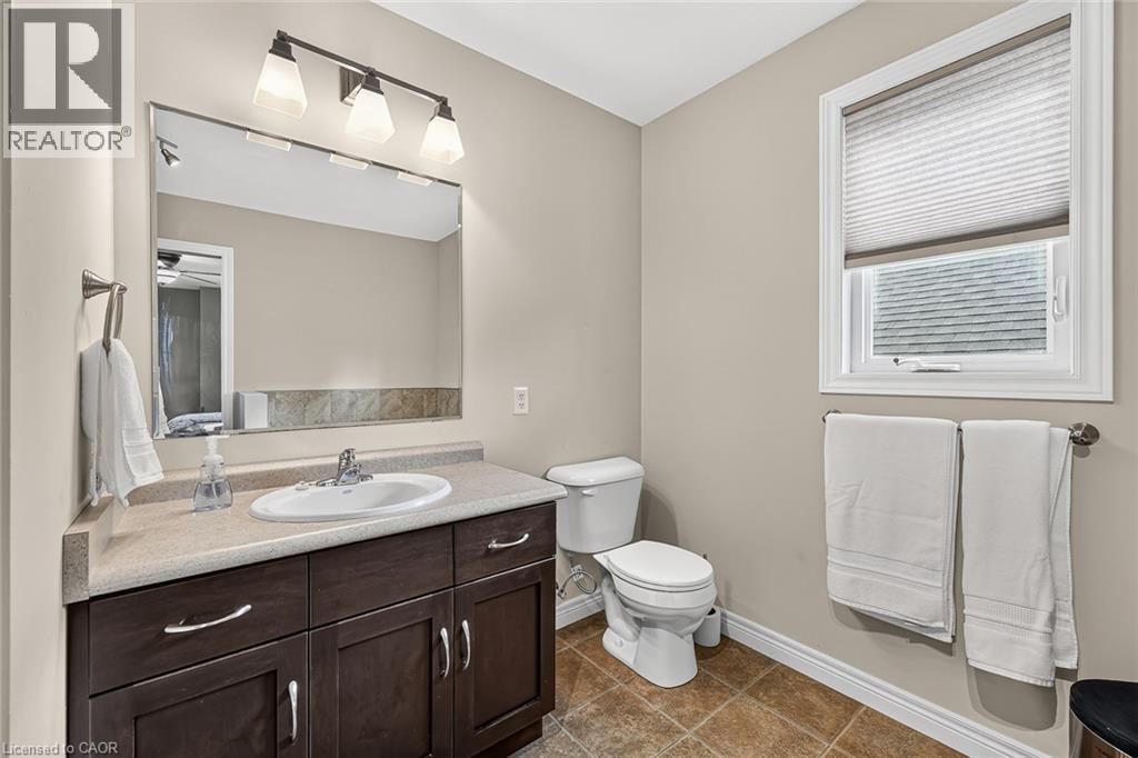 1028 ALBERNI Road - 22