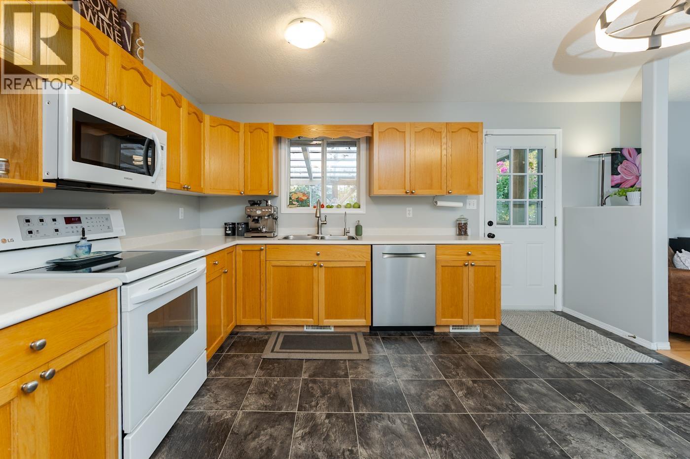 5556 LEHMAN STREET - 6