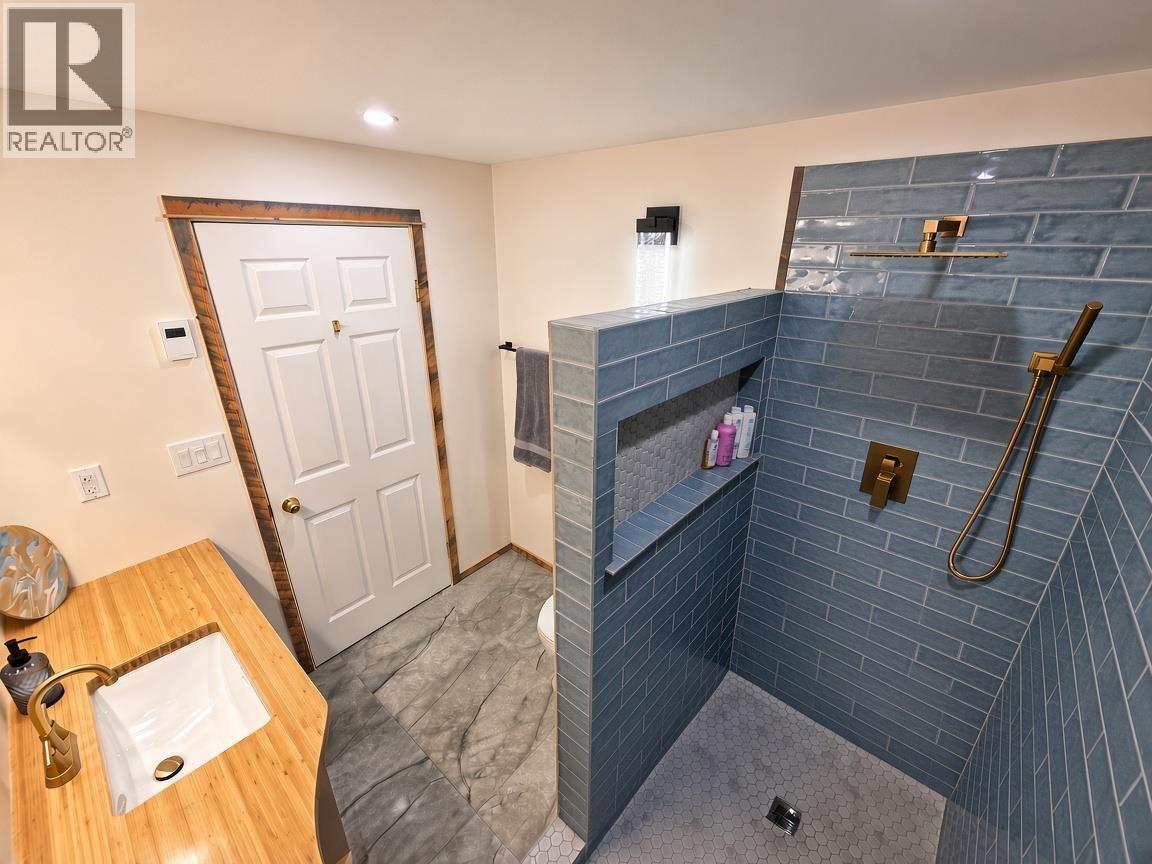5556 LEHMAN STREET - 16
