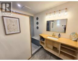 Photo 15 of 22, 5556 LEHMAN STREET · Prince George, BC