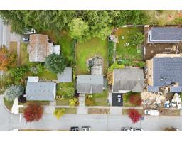 14778 Halstead Place, Surrey, BC V3R6S5 Photo 8