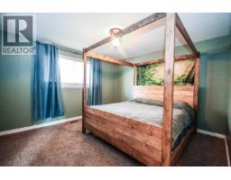 Photo 16 of 35, 122 DUNCAN PLACE · Prince George, BC
