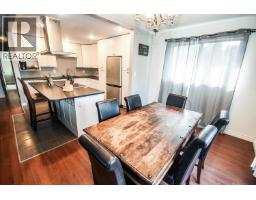 Photo 10 of 35, 122 DUNCAN PLACE · Prince George, BC