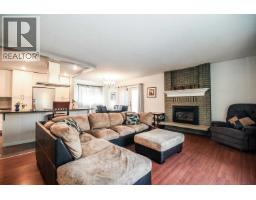 Kitchen of 122 DUNCAN PLACE · Prince George, BC