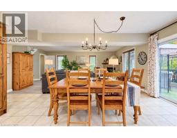 Dining room - 204 W Park Avenue W, Elmira, ON N3B3N3 Photo 13