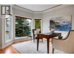 1527 18 Avenue NW - photo 3