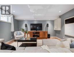 1527 18 Avenue NW - photo 39