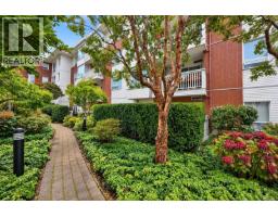 109 380 Waterfront Cres, Victoria, BC V8T5K3 Photo 25