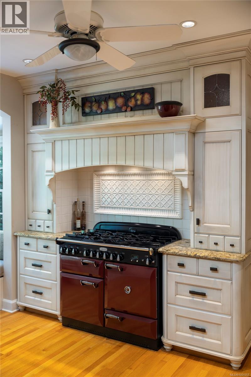 1618 Rockland Ave - 17