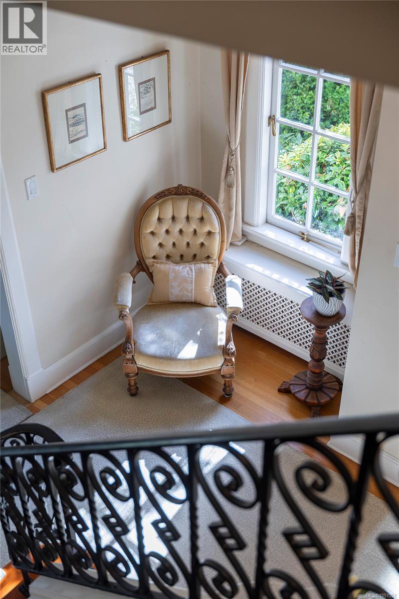 1618 Rockland Ave - 48