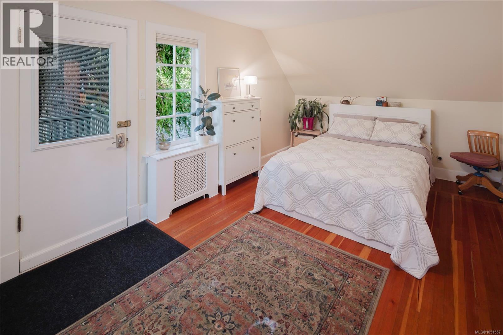 1618 Rockland Ave - 54