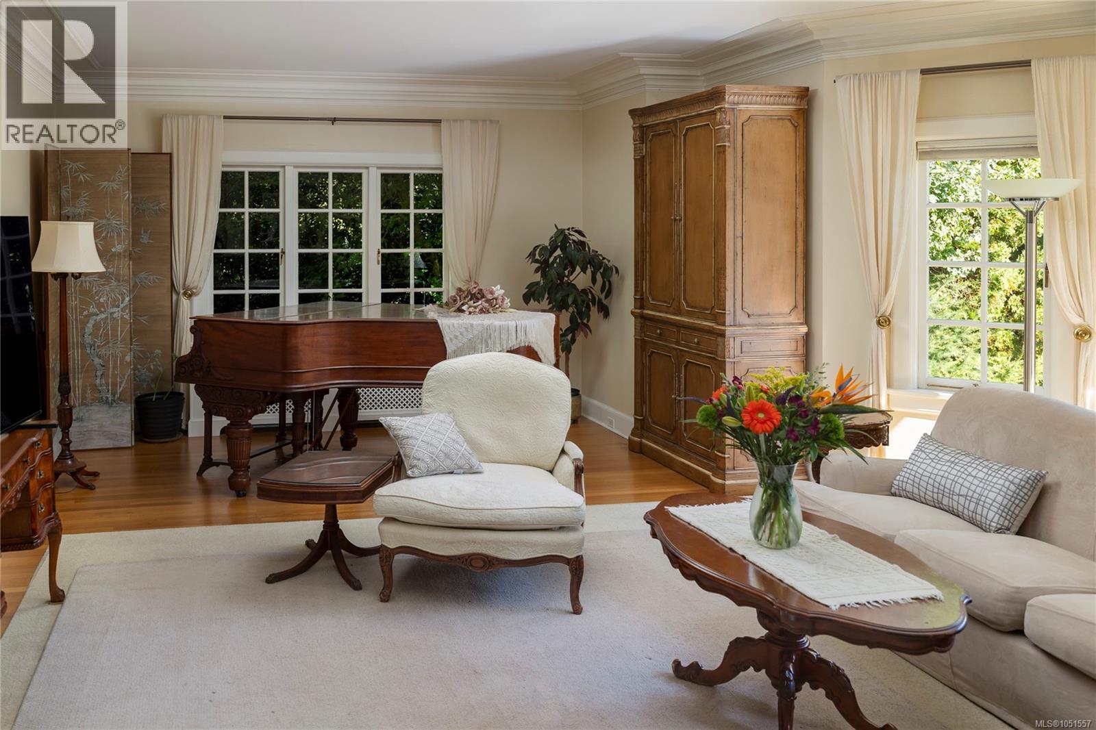 1618 Rockland Ave - 8