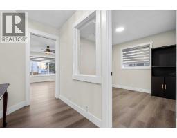 Kitchen - 3 Coral Springs Grove Ne, Calgary, AB T3J3T7 Photo 17