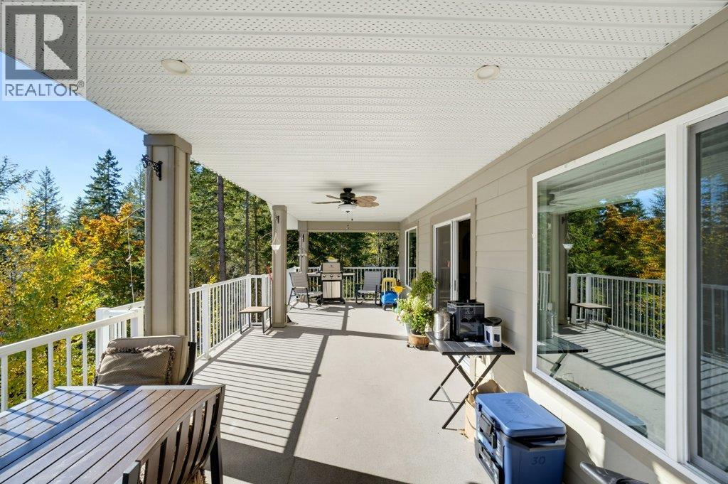 741 Gardom Lake Road - 14