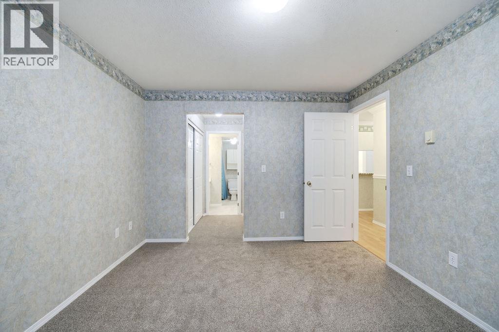 #104 650 3 Street SW - 25
