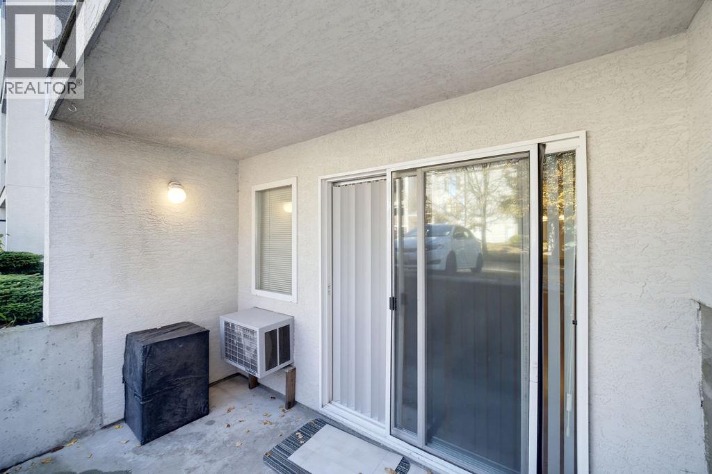 #104 650 3 Street SW - 31