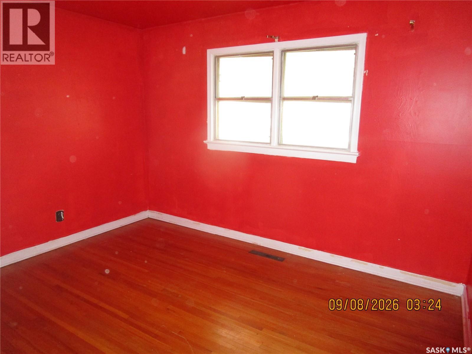 215 DOMINION ROAD, Assiniboia — photo 13