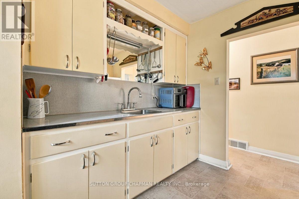 605 Kingsway Avenue — photo 19