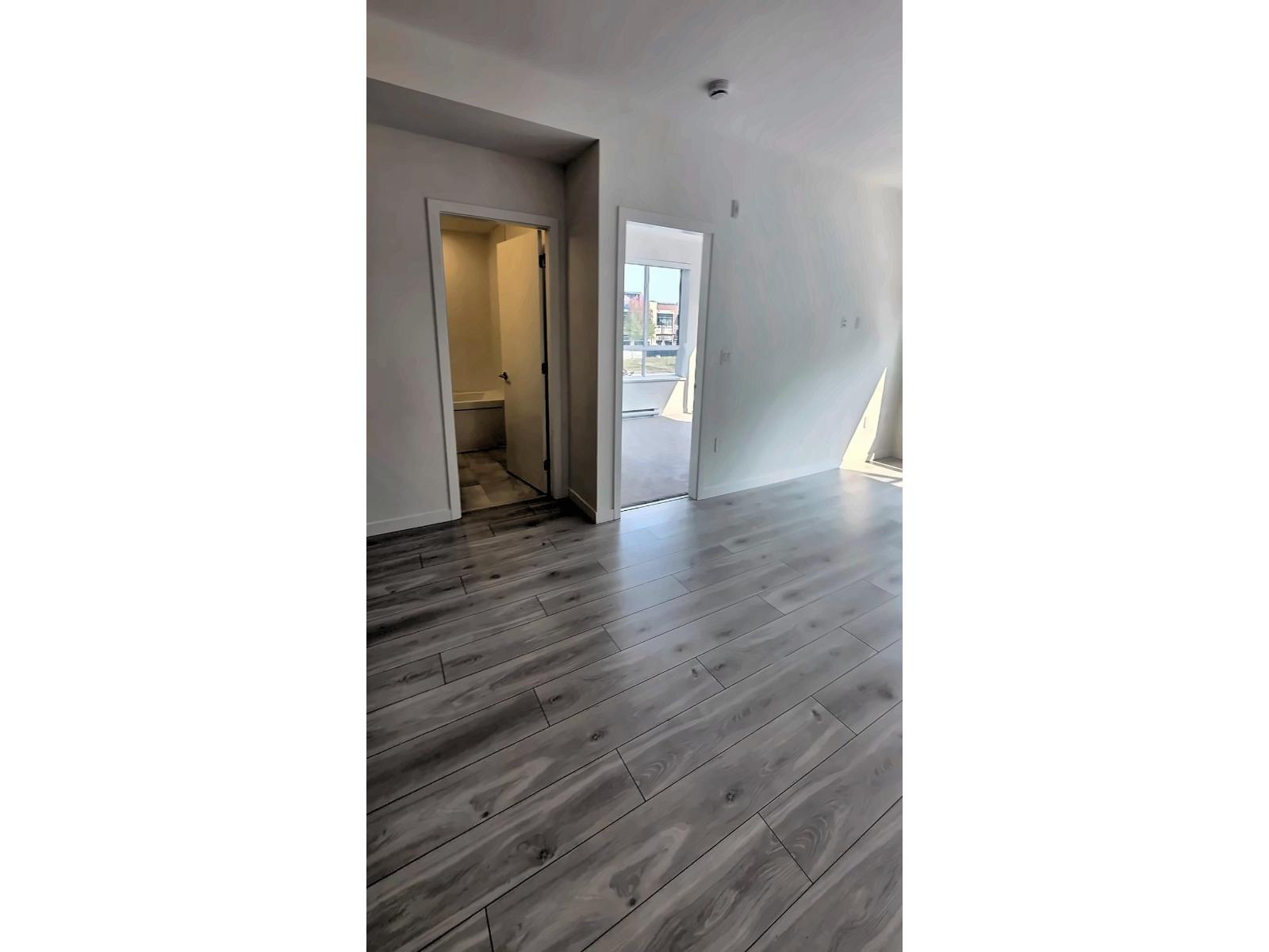 Photo of 306 7936 206 STREET 36