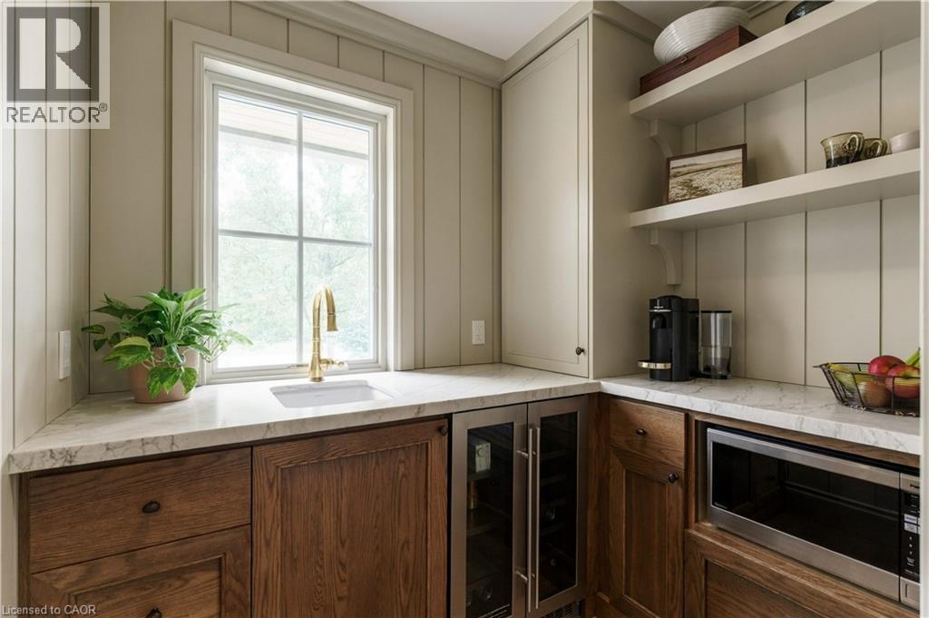 890 Forest Glen Avenue — photo 15
