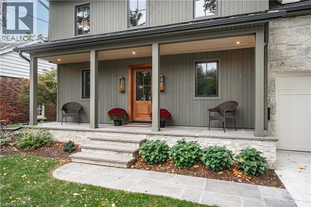 Photo of 890 FOREST GLEN Avenue