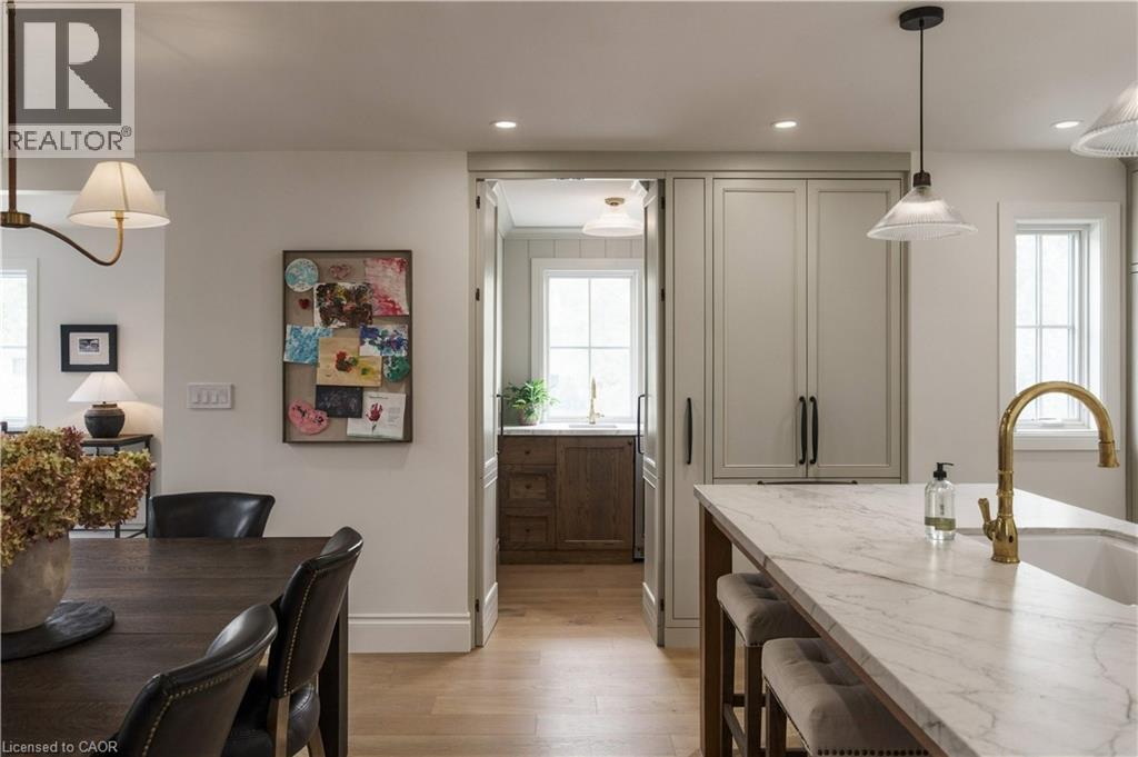 890 Forest Glen Avenue — photo 14