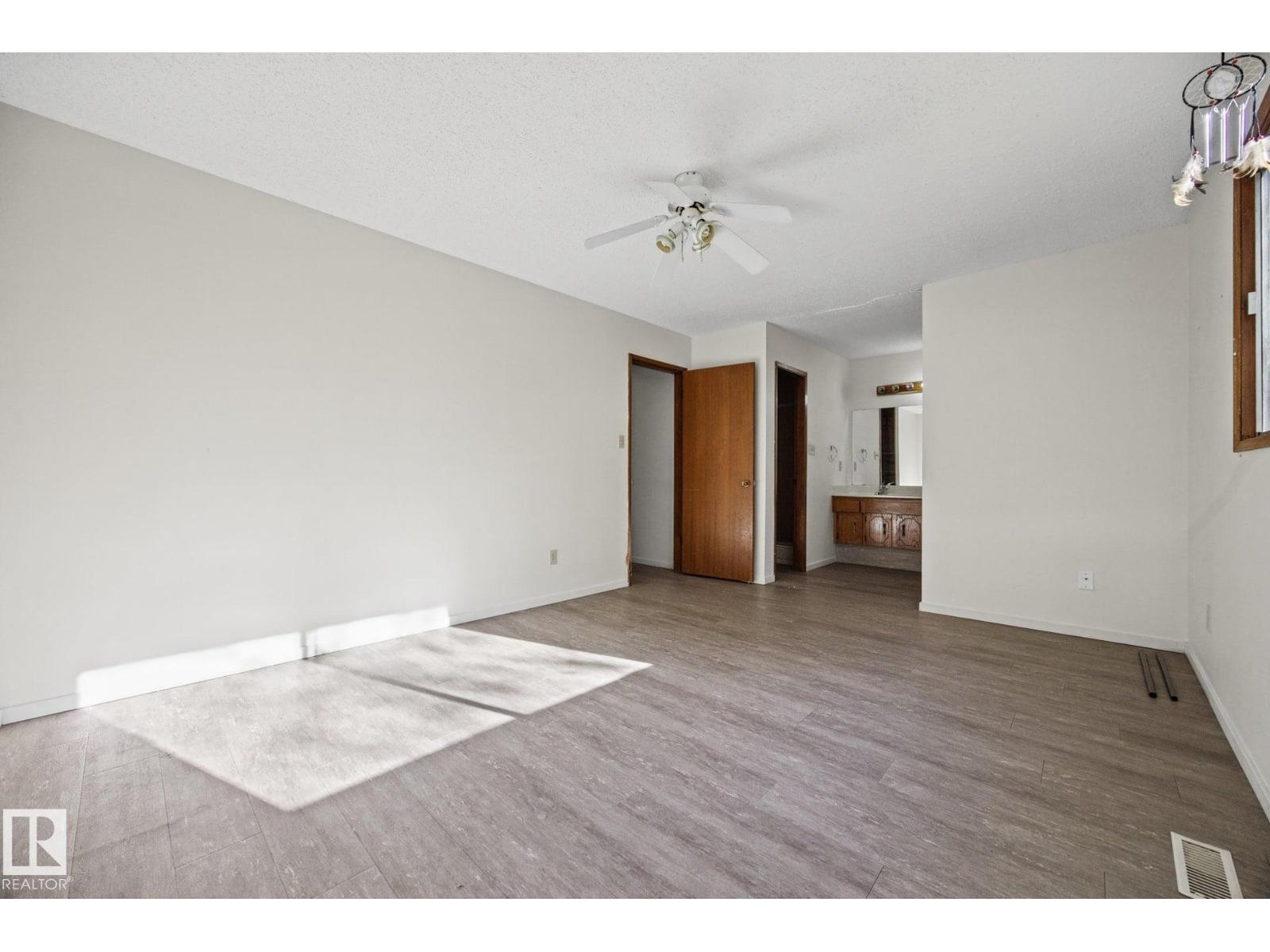 1931 145 Avenue NW, photo 22