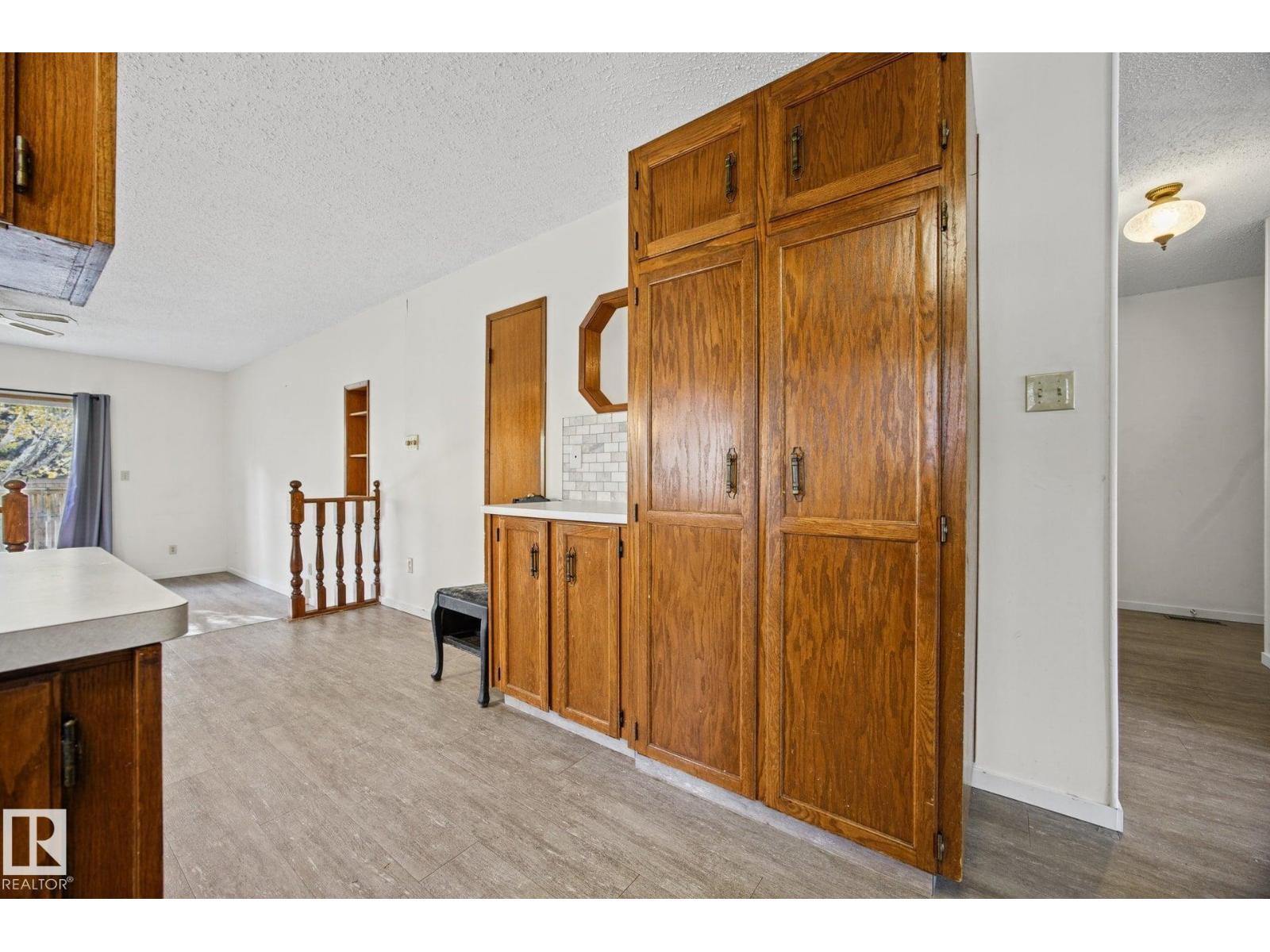 1931 145 Avenue NW, photo 27