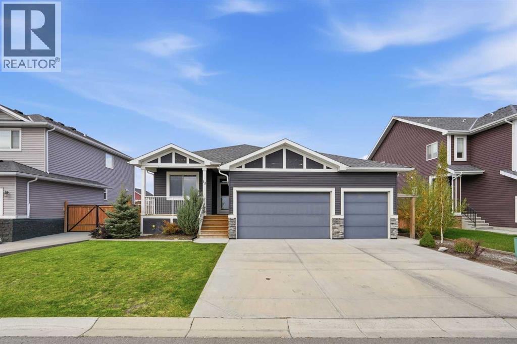 13 Hanson Lane NE, Langdon, Alberta, T0J1X1