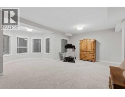 211 Douglasview Road Se, Calgary, AB T2Z2S1 Photo 22