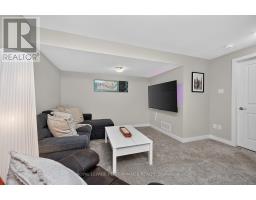 1016 Kijik Crescent, Ottawa, ON K1X0J5 Photo 32