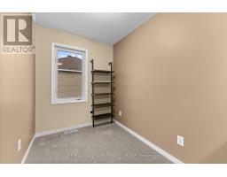 584 Simran Private, Ottawa, ON K2J0C8 Photo 33