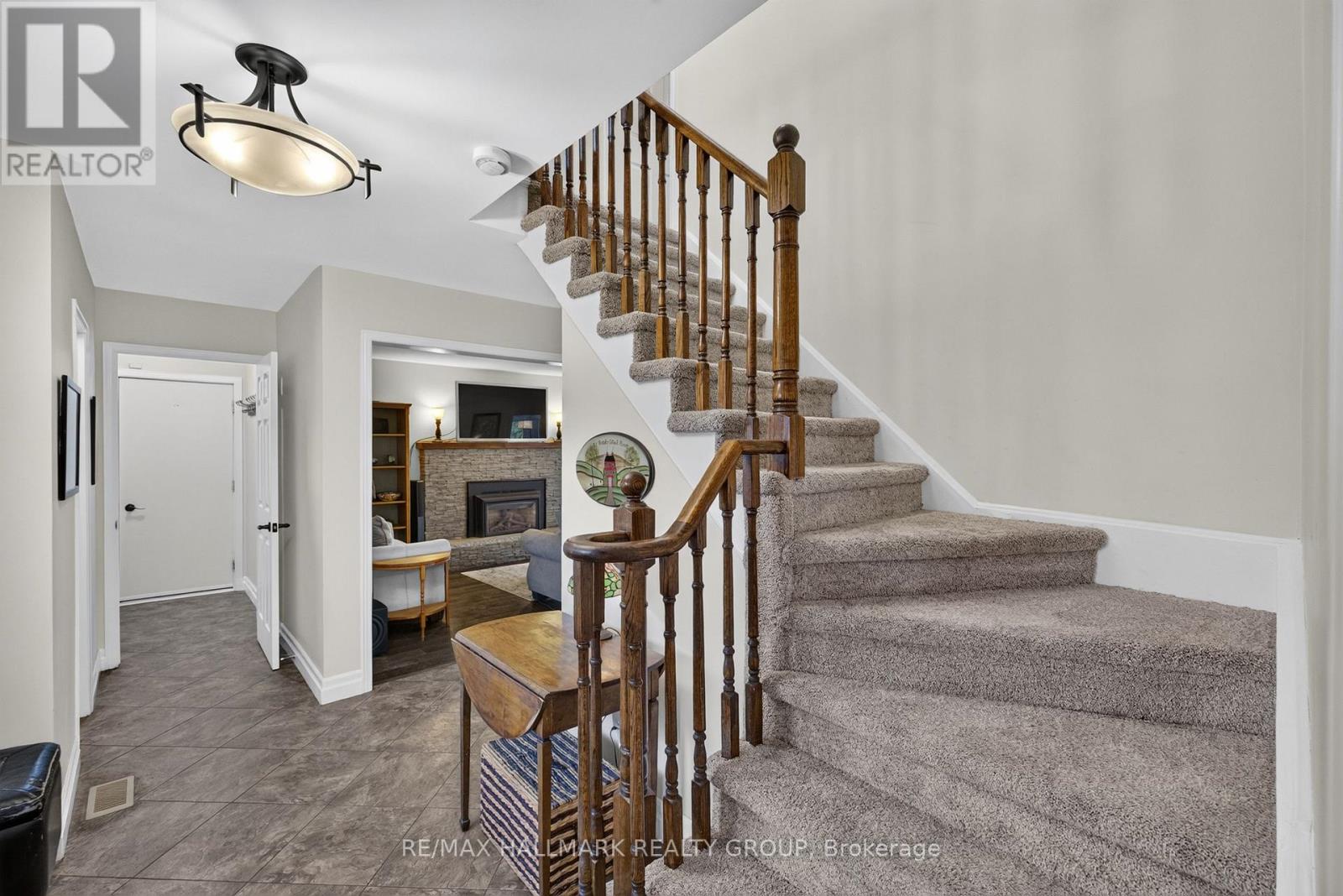 125 Margaret Place — photo 24