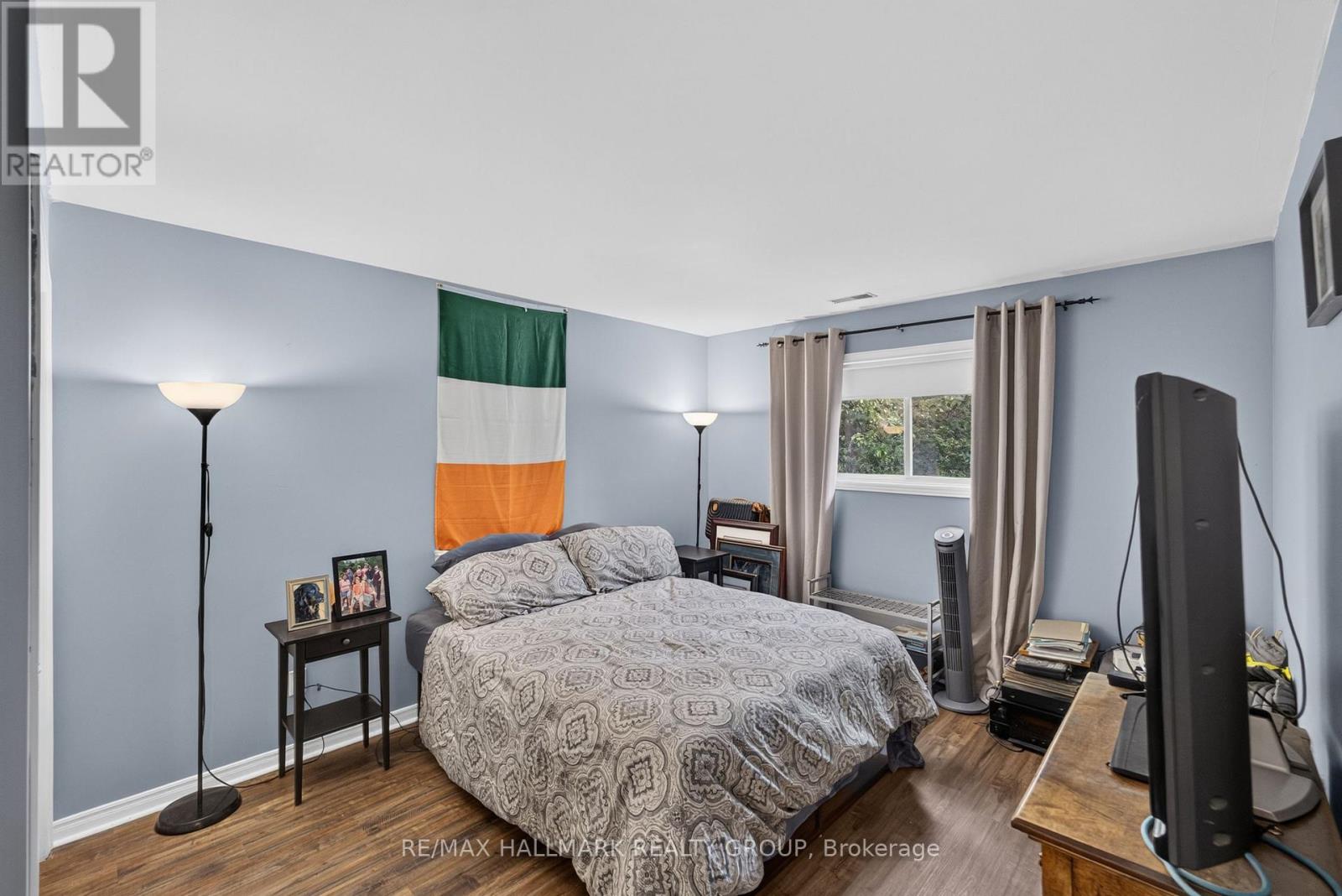 125 Margaret Place — photo 30