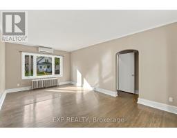 Bedroom 2 - 61 Princess Street, Fort Erie, ON L2A1V8 Photo 7