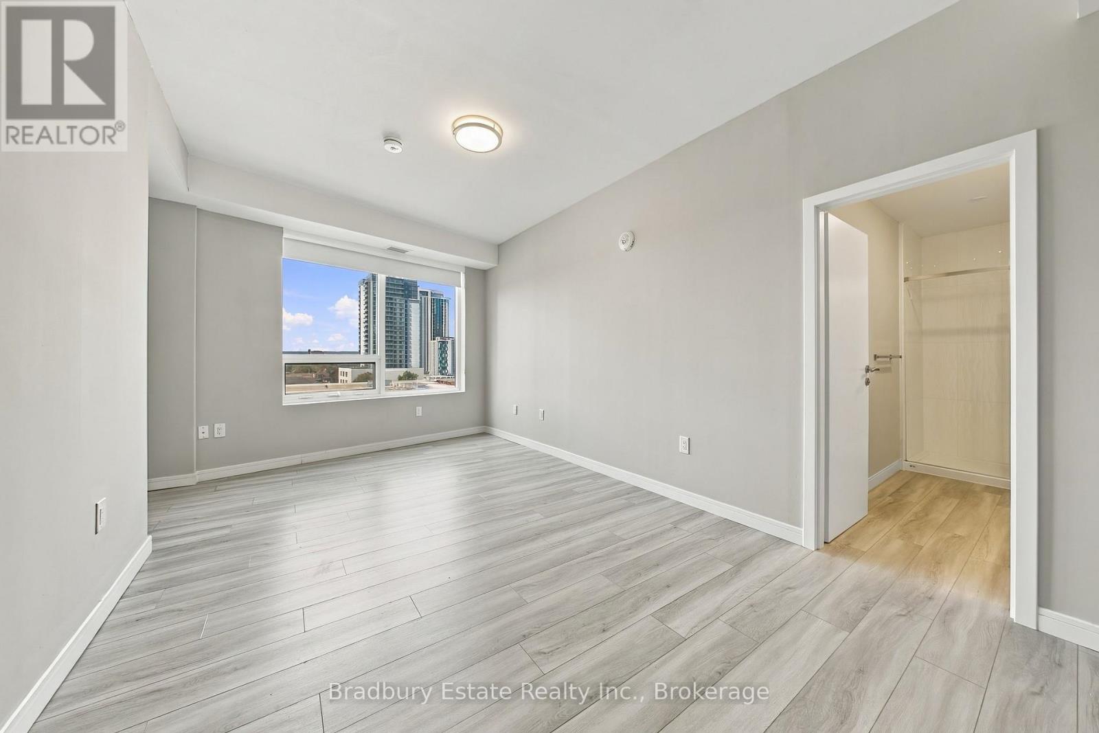 20 George Street — photo 13