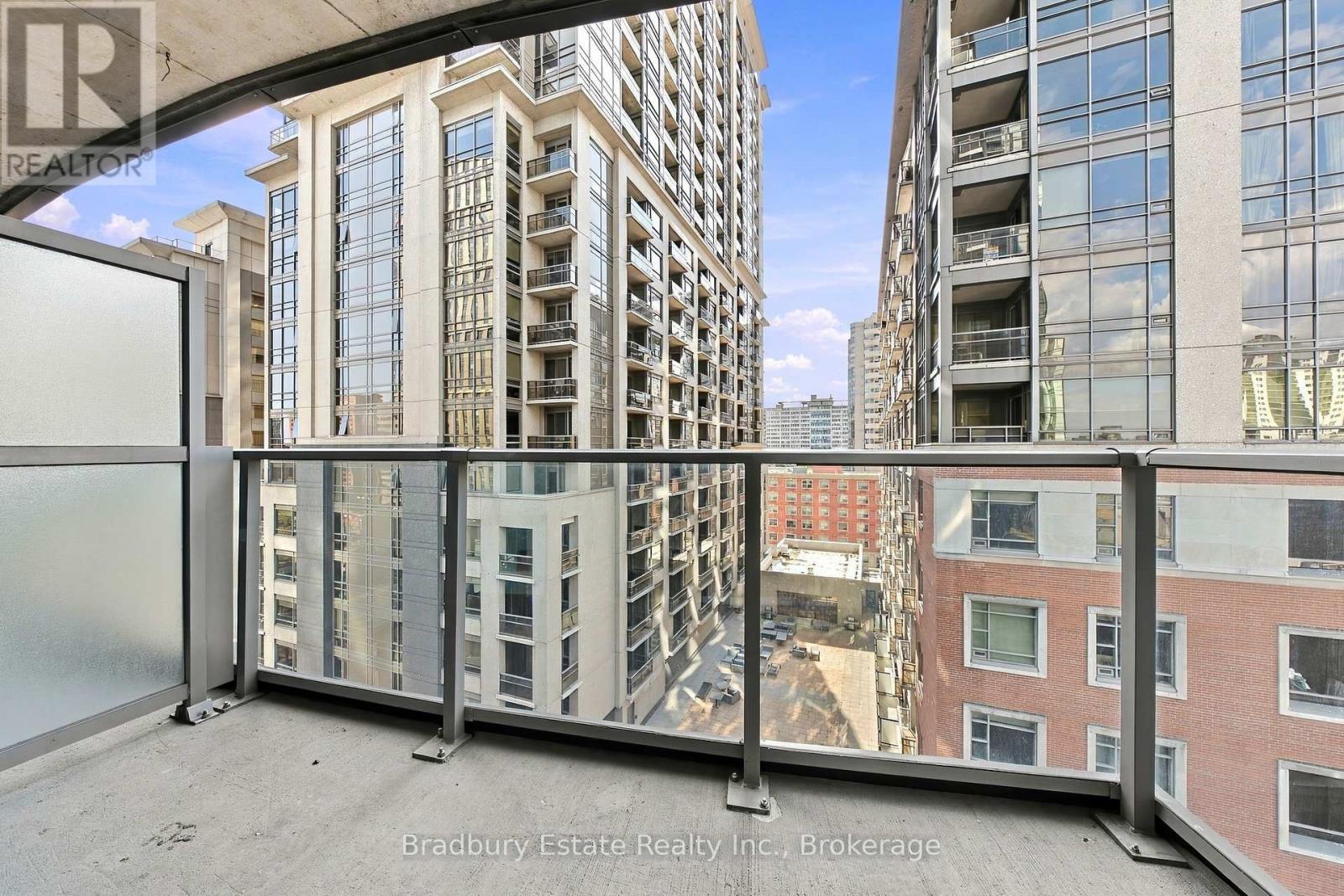 20 George Street — photo 18