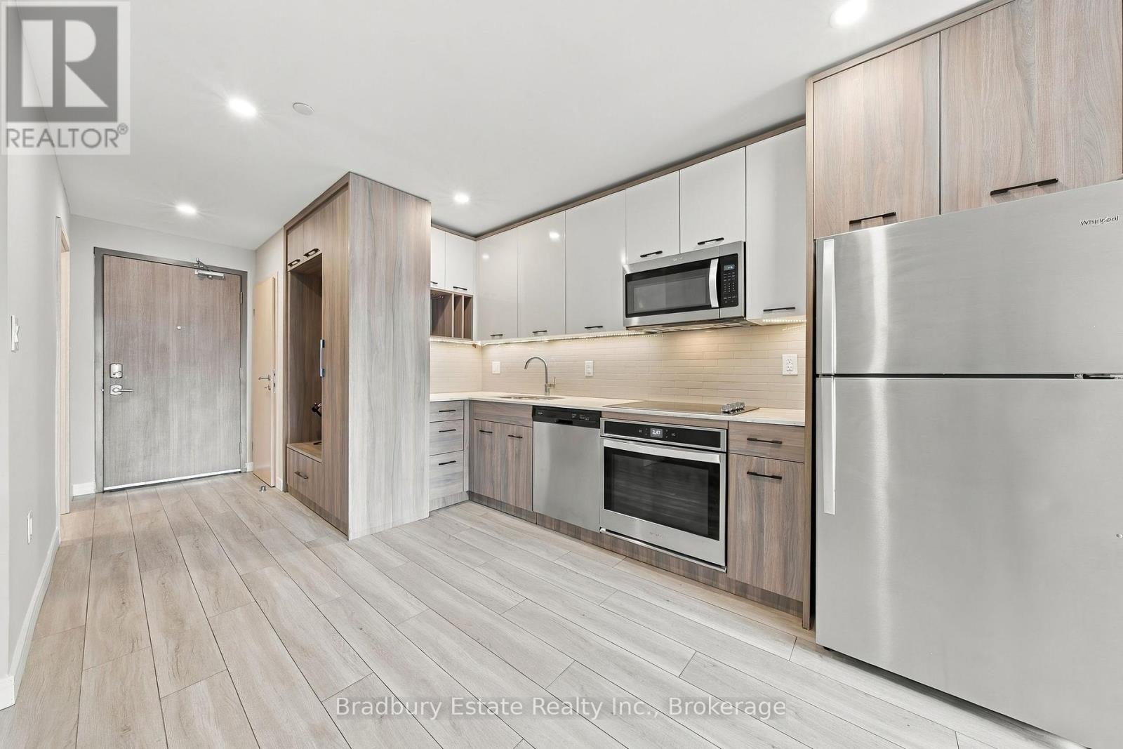 20 George Street — photo 21