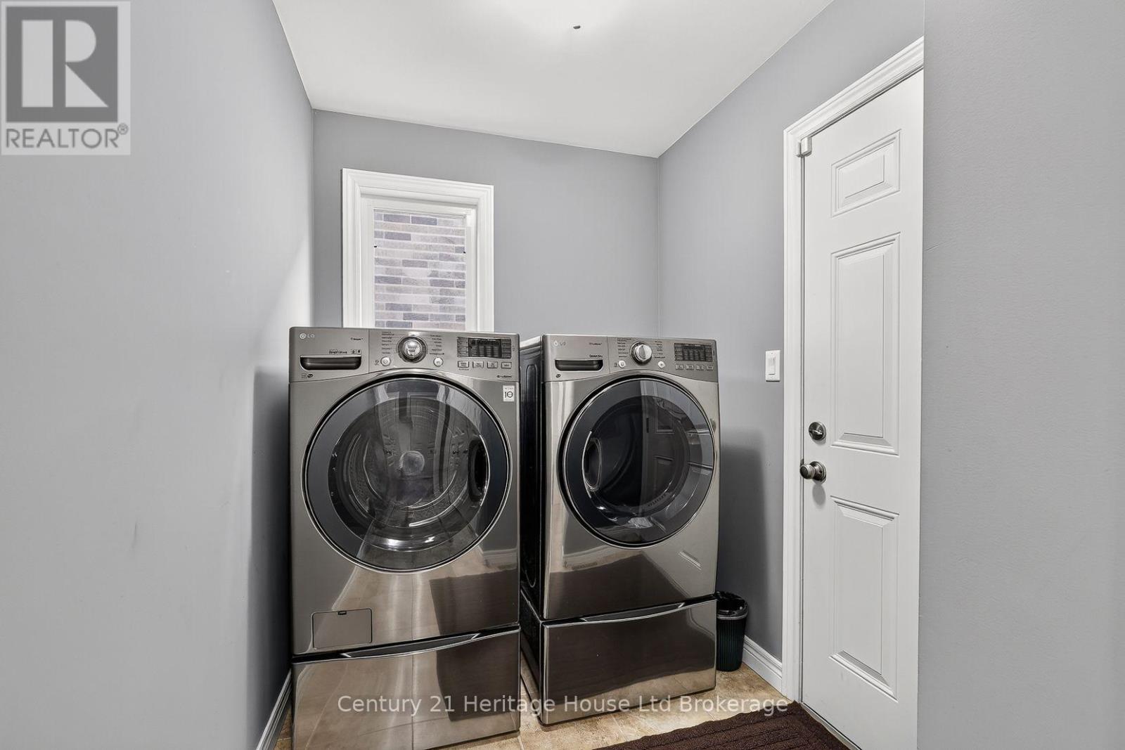 1028 ALBERNI STREET ROAD - 12