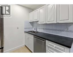 11, 5315 53 Avenue NW - photo 12