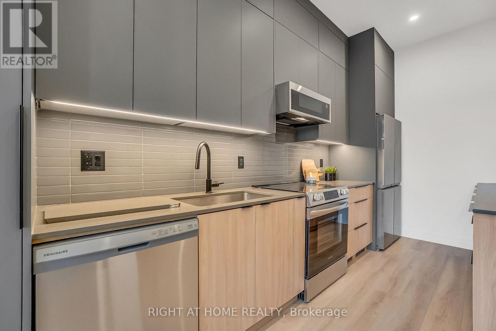UNIT 2 - 1169 DAVENPORT ROAD, Toronto (Wychwood) — photo 8