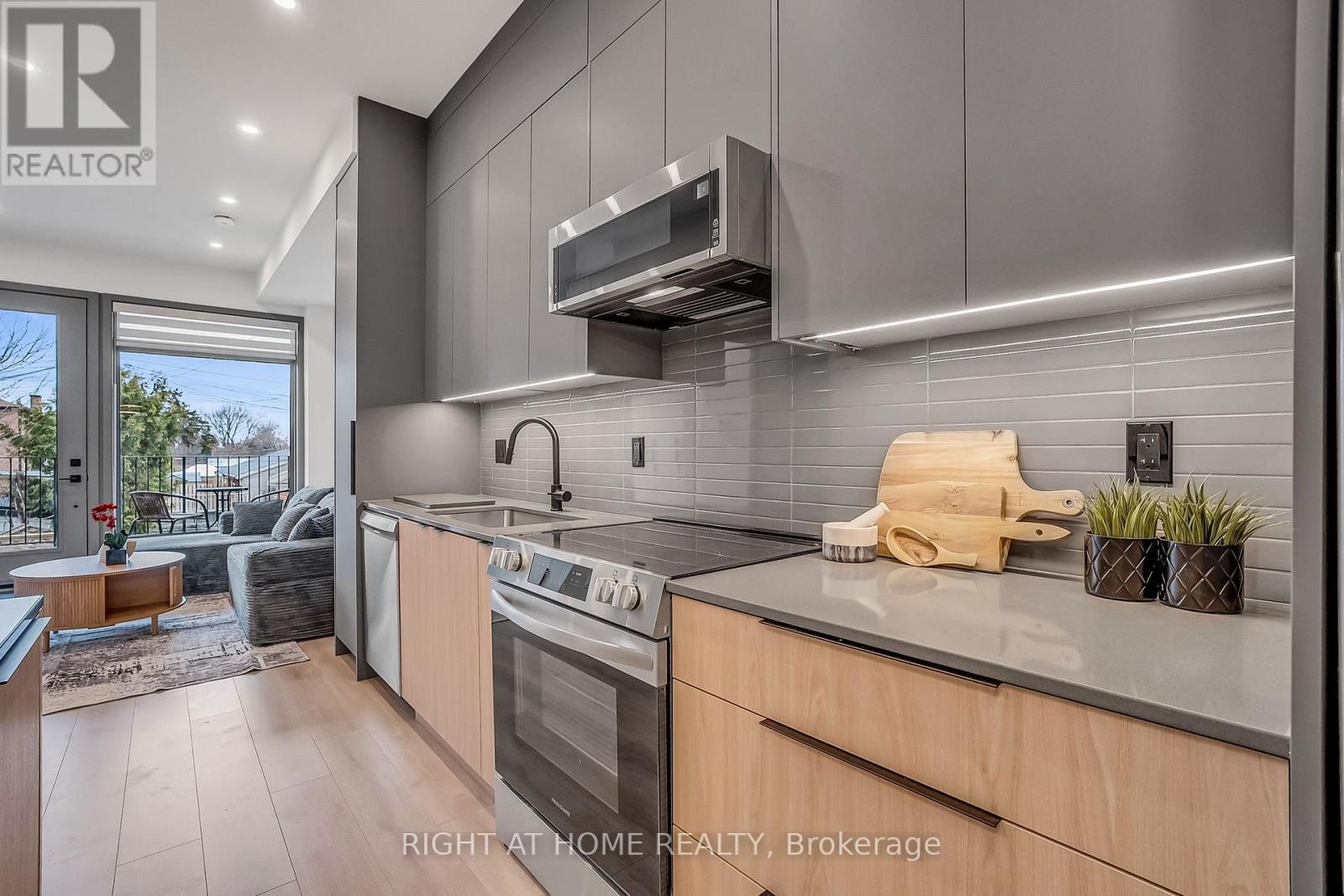 UNIT 2 - 1169 DAVENPORT ROAD, Toronto (Wychwood) — photo 9