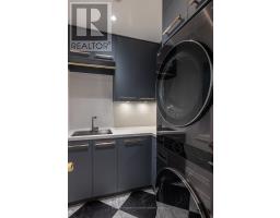 1 Bryce Avenue, Toronto, ON M4V2B3 Photo 19