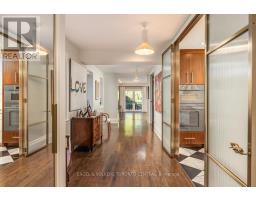 Living room - 1 Bryce Avenue, Toronto, ON M4V2B3 Photo 8