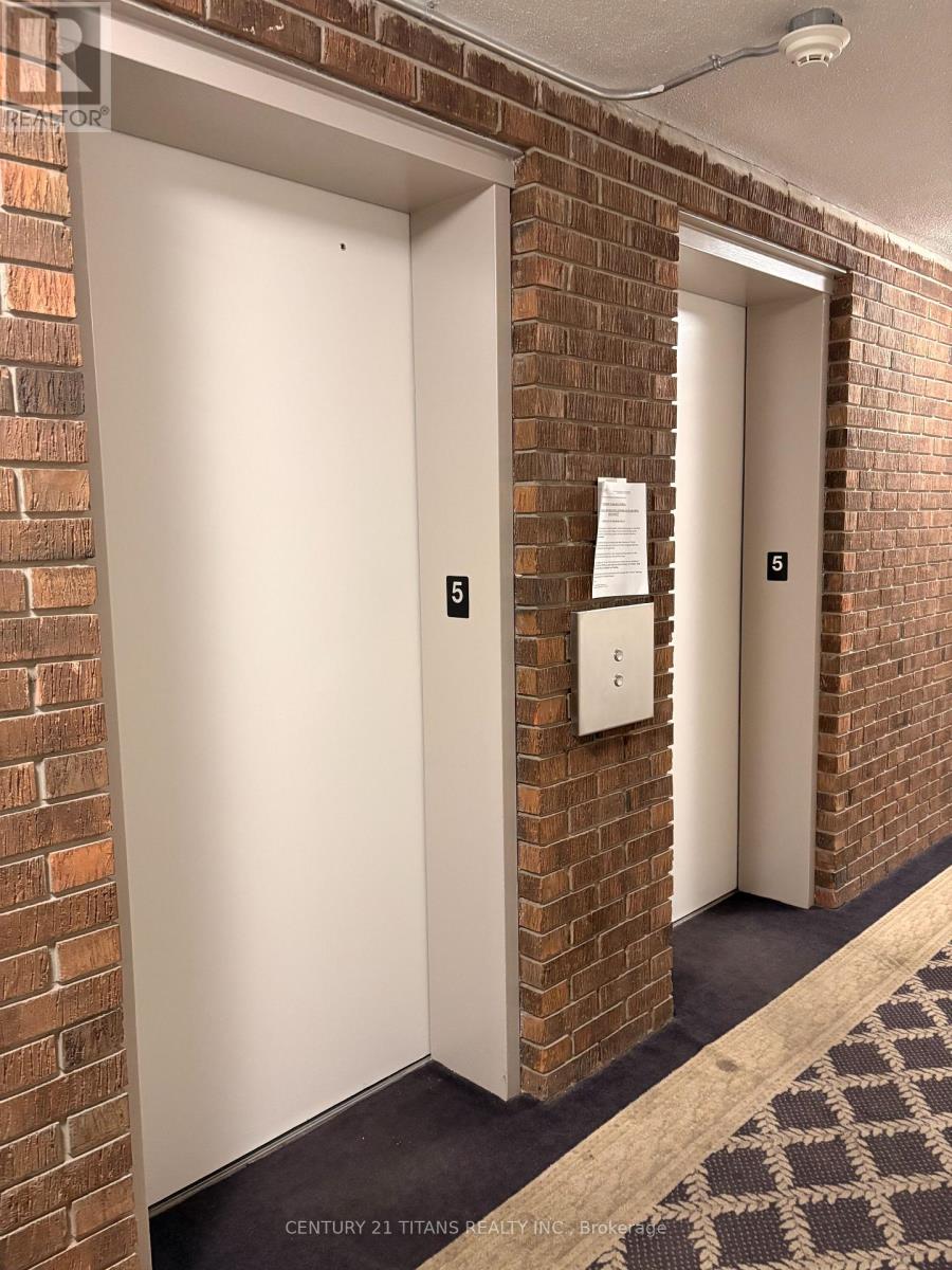510- 270 Palmdale Drive, Toronto, ON photo 22