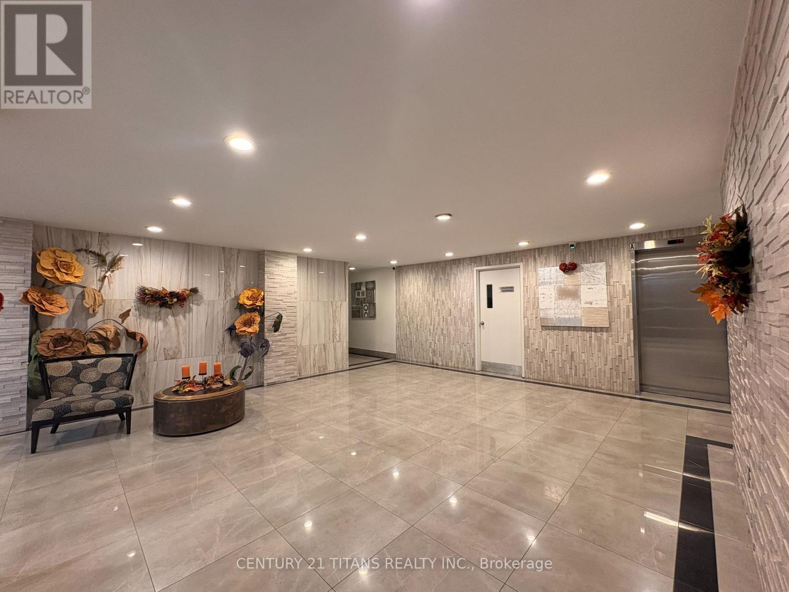 510- 270 Palmdale Drive, Toronto, ON photo 24